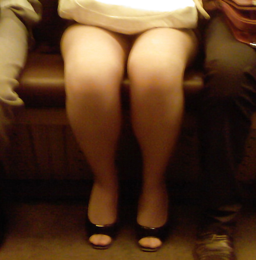 Bellezas del metro
 #10190363