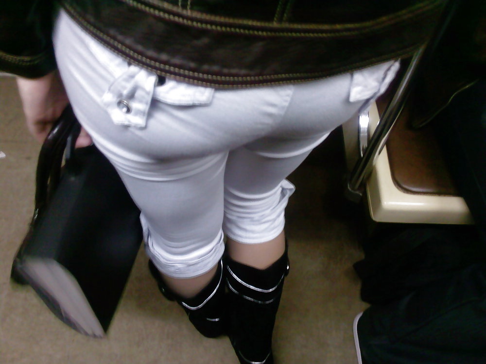 Bellezas del metro
 #10190386