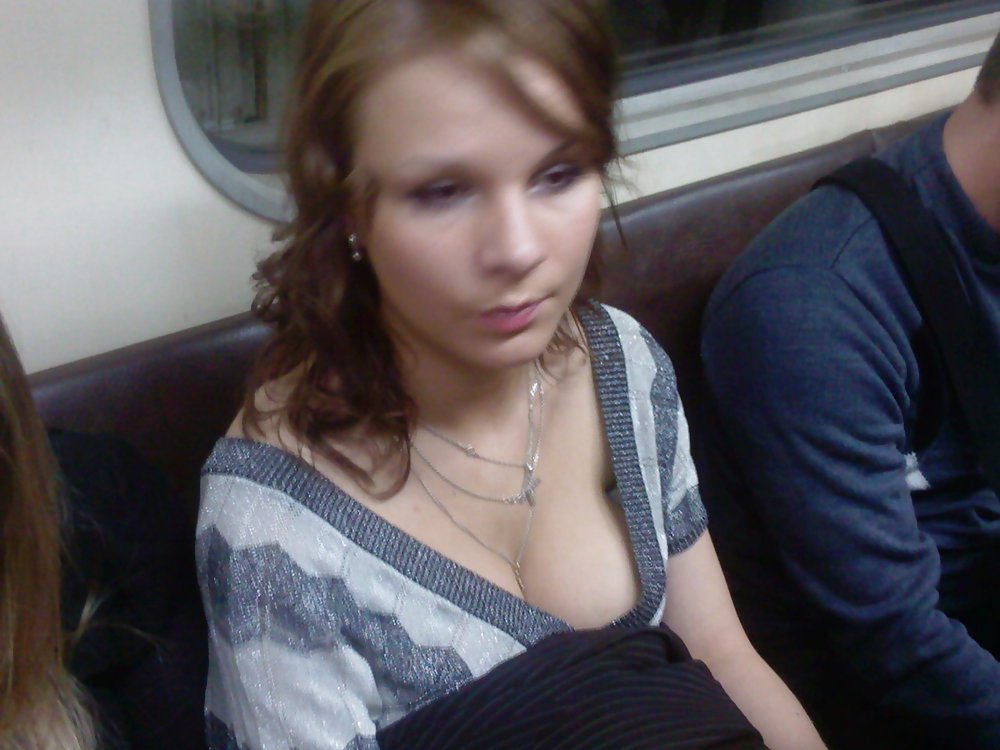 Bellezas del metro
 #10190439