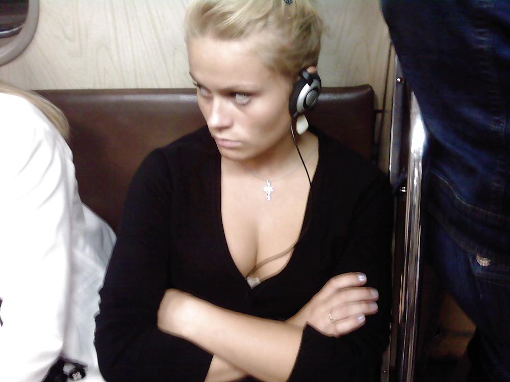 Bellezas del metro
 #10190728