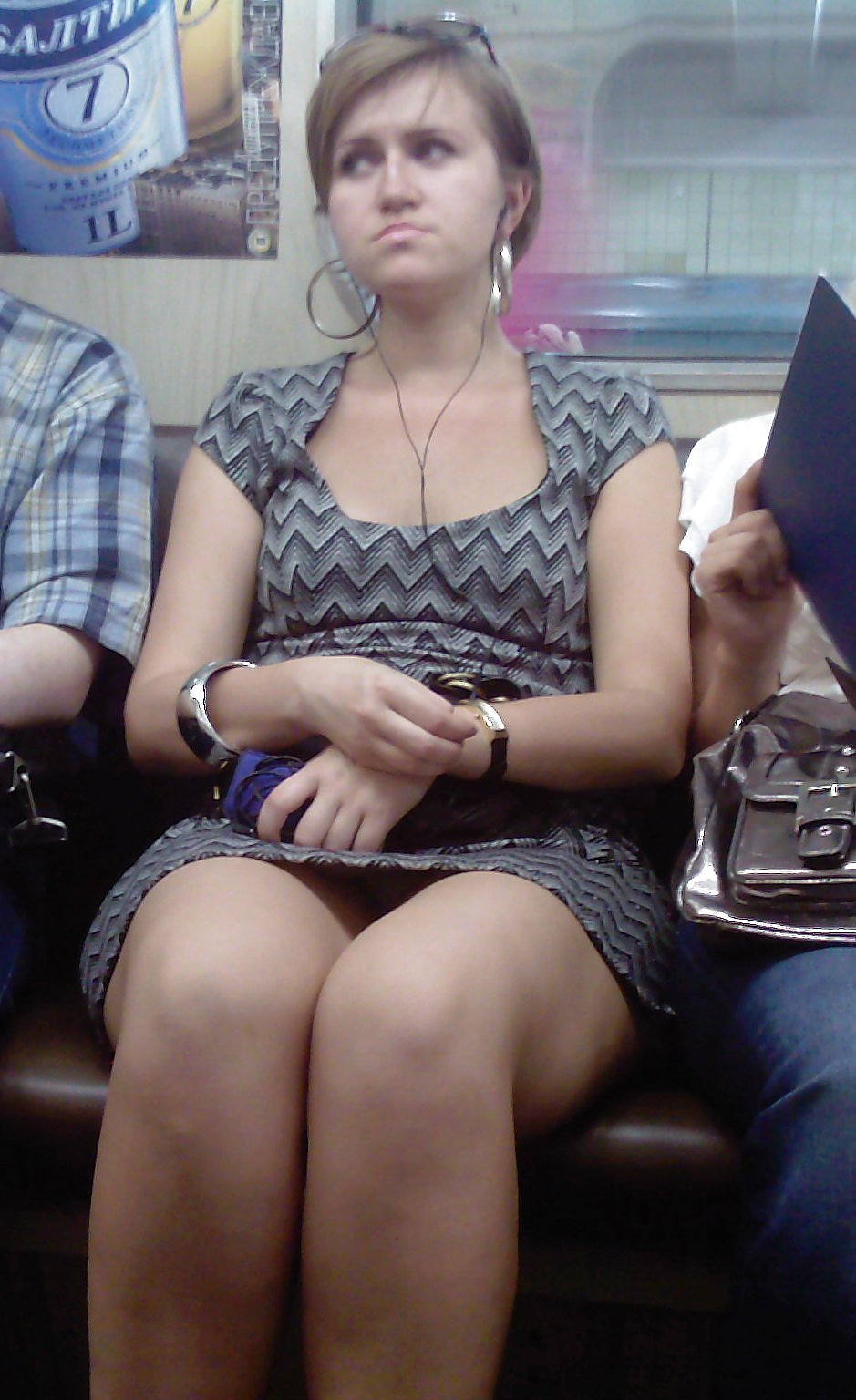 Bellezas del metro
 #10191083