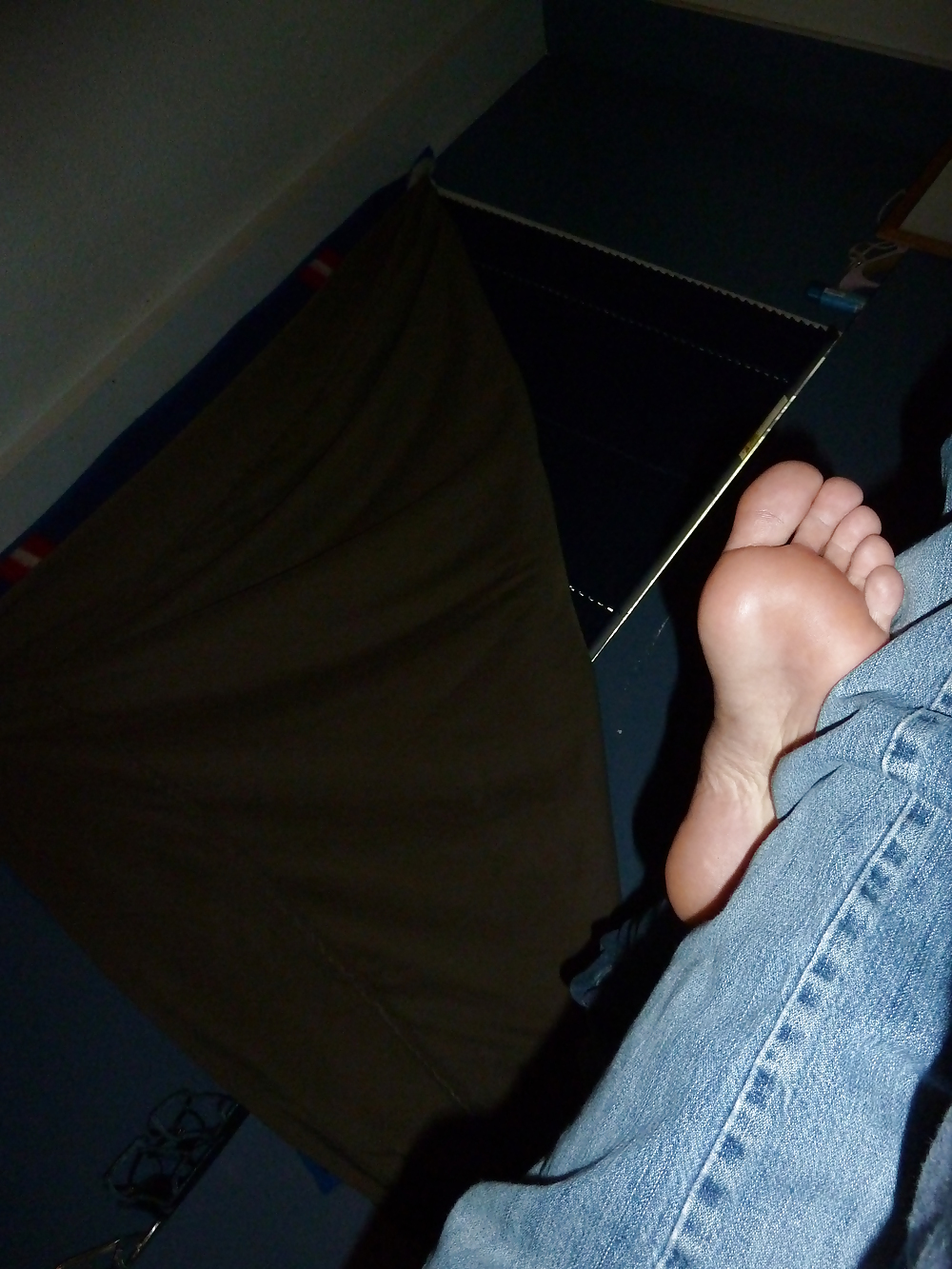 PRETTY FEET #9330386