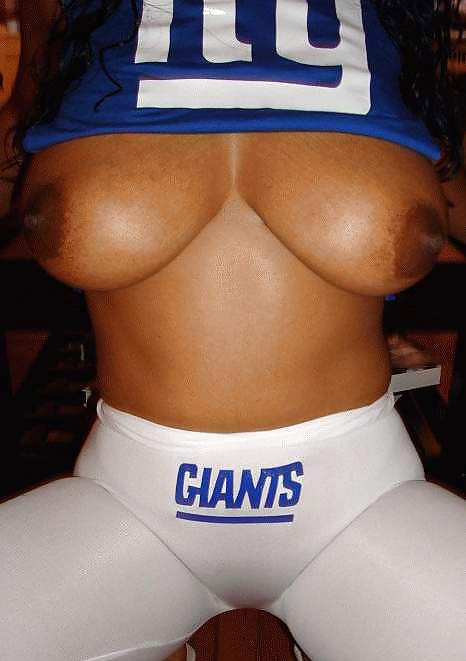 ONE OF THE SEXIEST WOMEN ON X HAMSTER #8603672