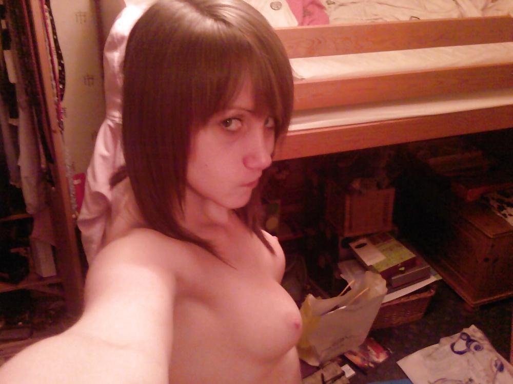 Desnudo chica joven 3
 #7470223