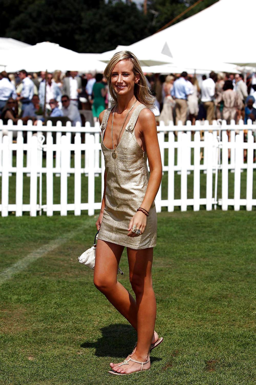 Lady victoria hervey (lordlone)
 #6927395