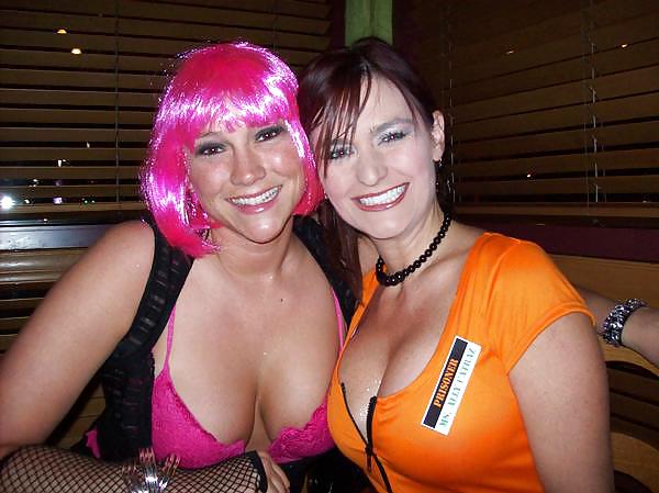 Big Tits Cleavage Queens (NON-porn) #8582132