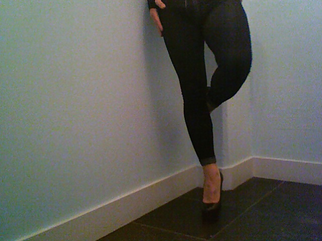 More jeans legging!!! showing my nice round bubble ass!! #14753191
