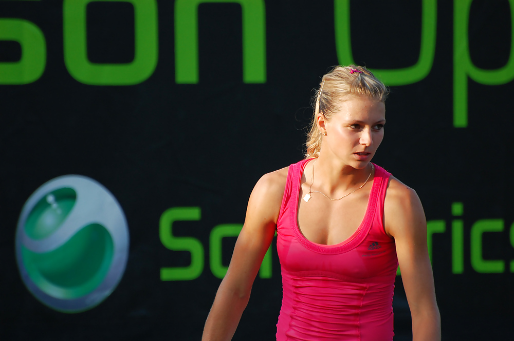 Maria Kirilenko On Court #4143000