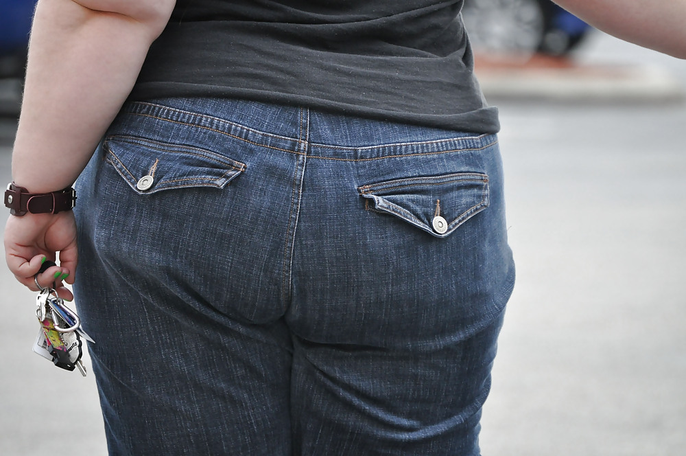 Fat bootys in jeans - Public Peeping #4314922