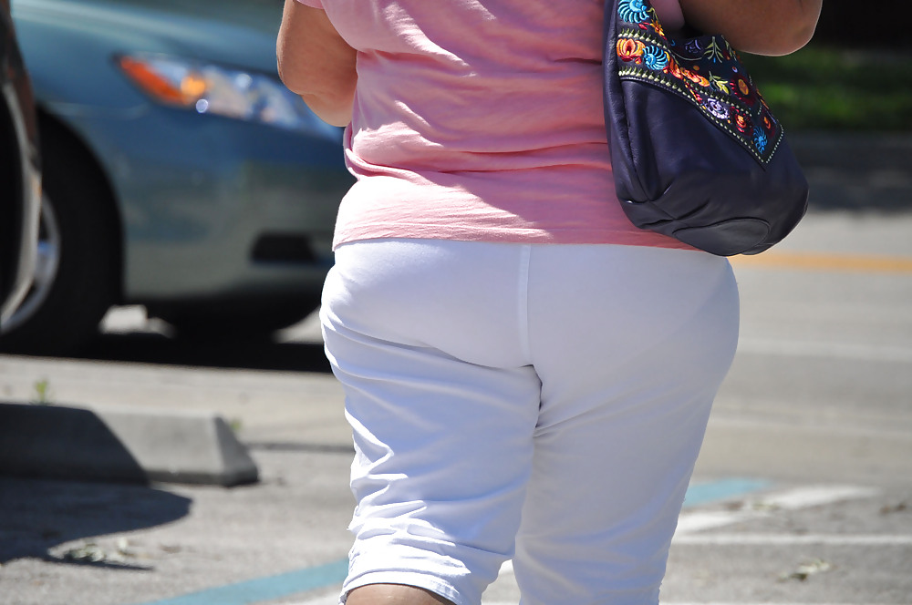 Gordas en jeans - miradas públicas
 #4315010