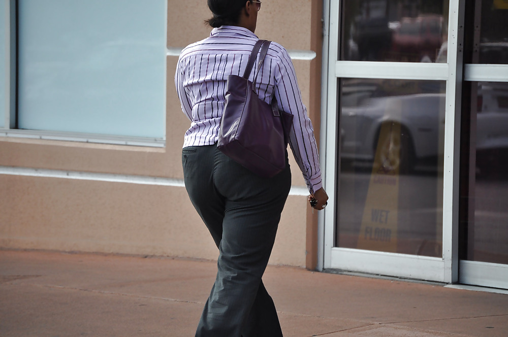 Fat bootys in jeans - Public Peeping #4315045