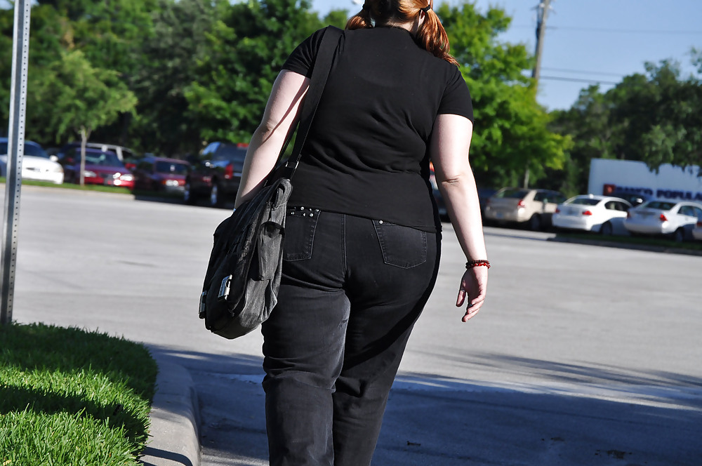 Gordas en jeans - miradas públicas
 #4315101