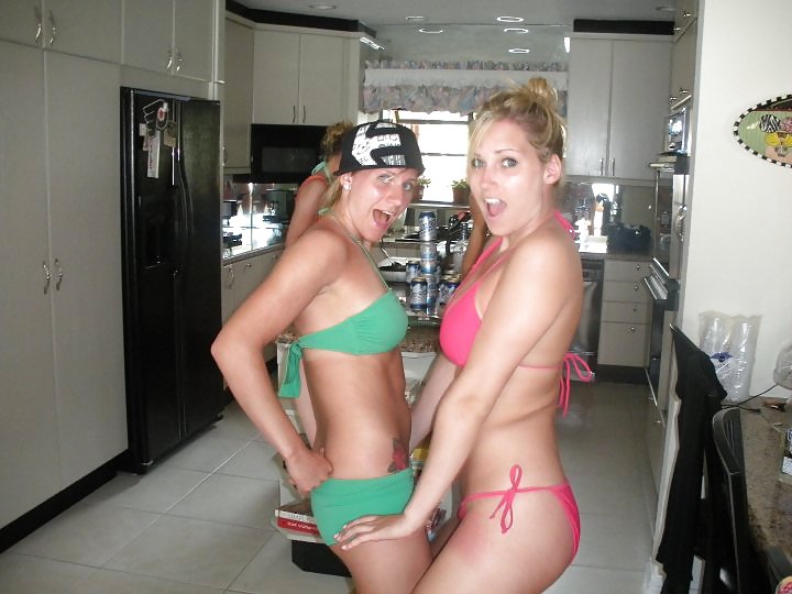 Boston University Girls in Bikinis #8079381