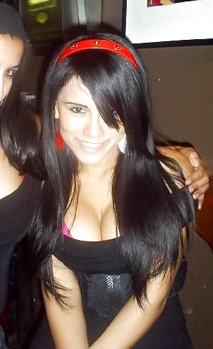 Latinas calientes parte 3
 #8662788