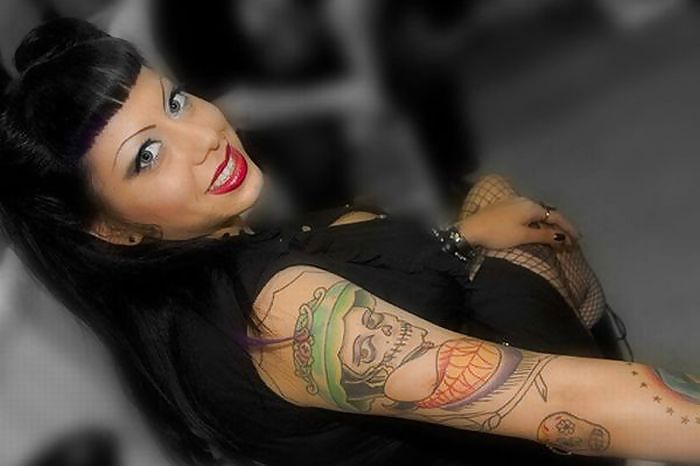 Girls With Tattoos #8454992