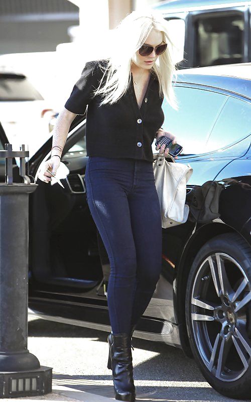 Lindsay Lohan ASS Shopping in Beverly Hills #6615259