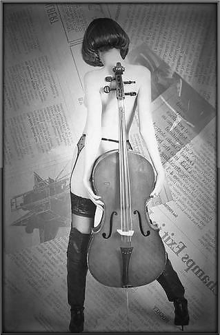Cello #9380559