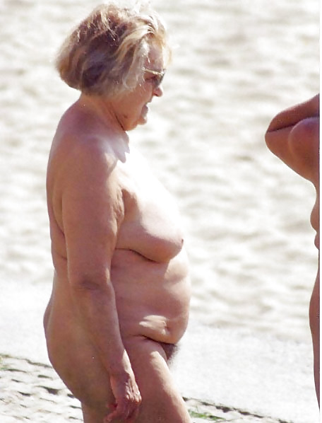 Saggy tits 67. #3719669