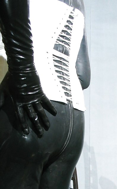Catsuit e corsetto
 #1990374