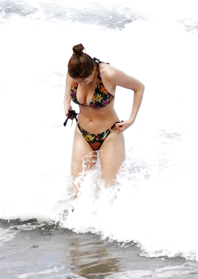 Kelly Brook Bikini Candidds #2039671