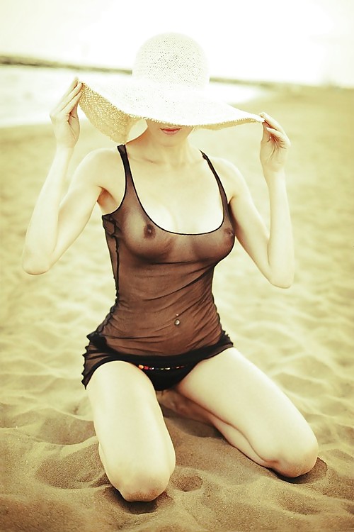 Hats and co.... #18001077