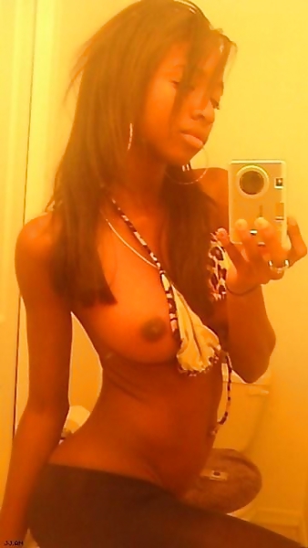 Hot Black Women Mirror Shots #10920225