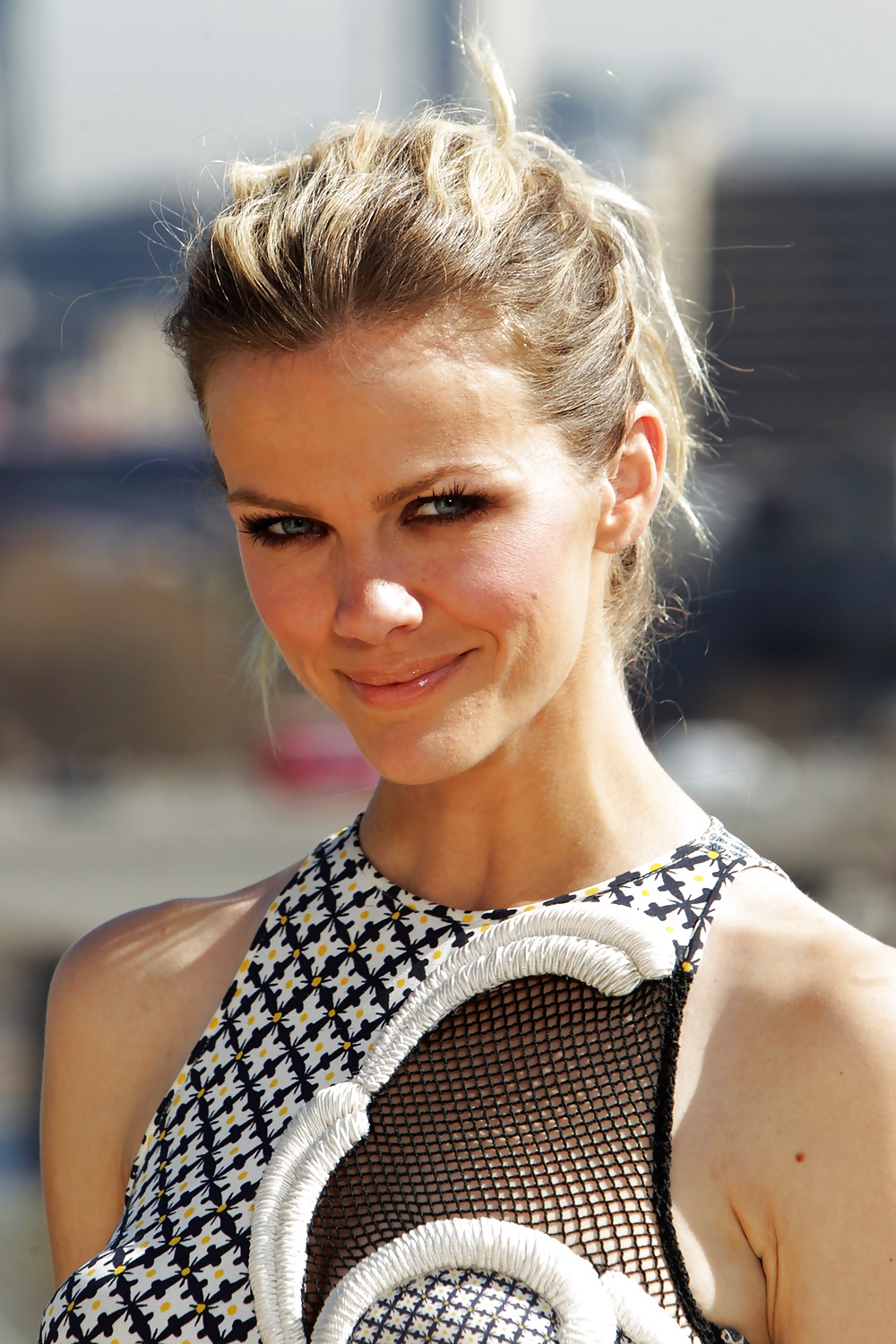 Brooklyn Decker - Collection De Visage #14549194