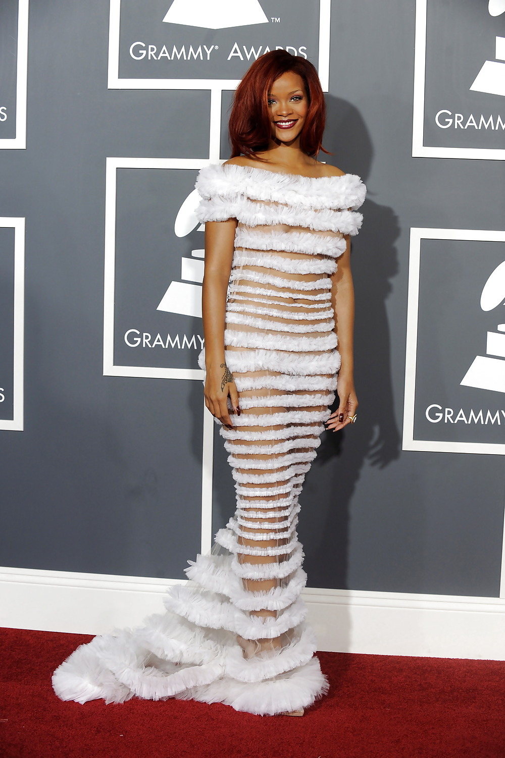 Rihanna The 53rd Annual GRAMMY Awards #4252079