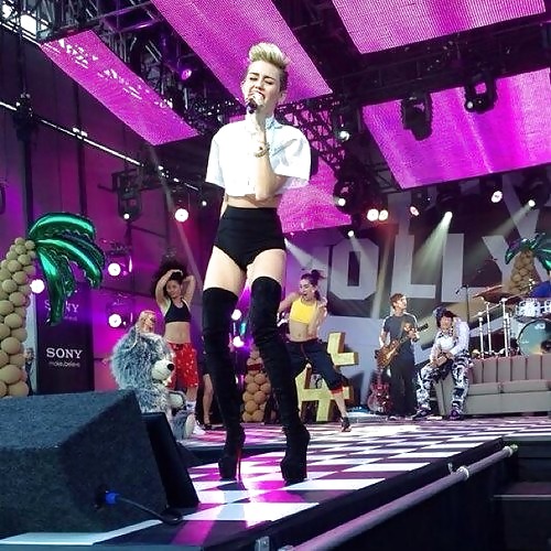 Miley Cyrus on GMA & Jimmy Kimmel  june 2013  #22379158