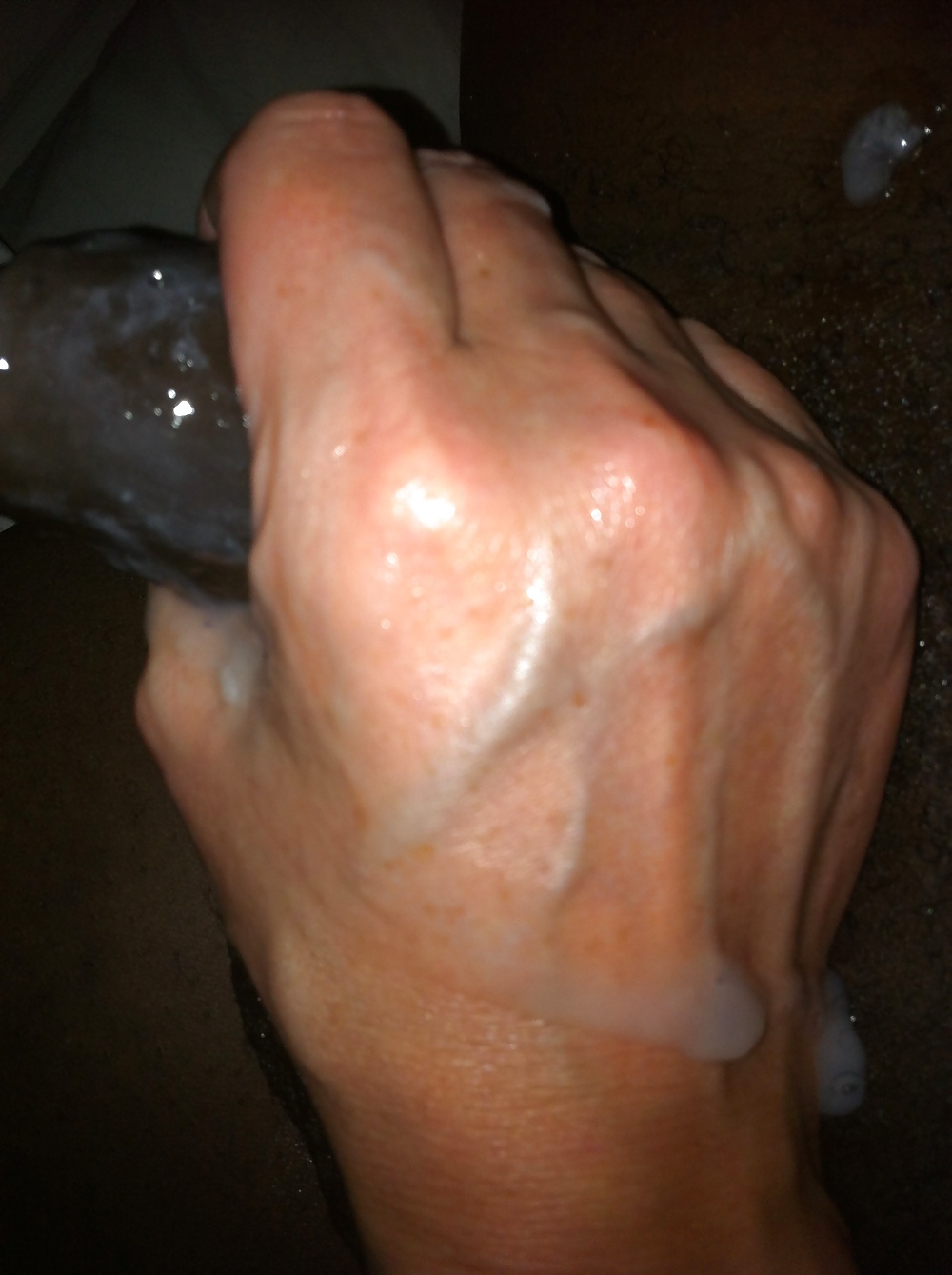 Handjob off my gf n she swollows my massiv load #13134497