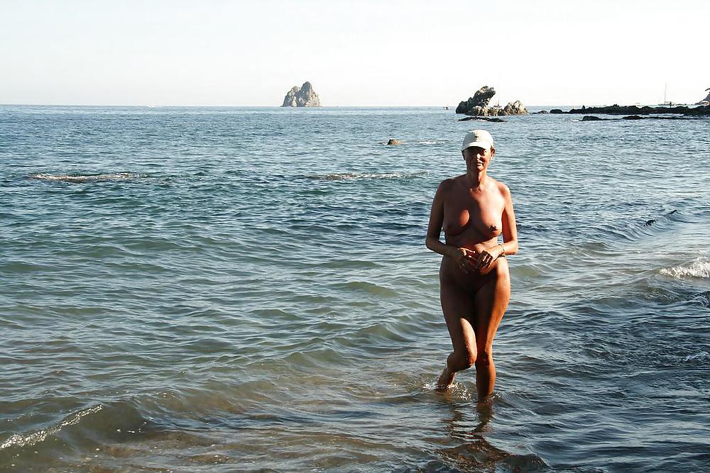 Nackt in kroatien
 #16043506