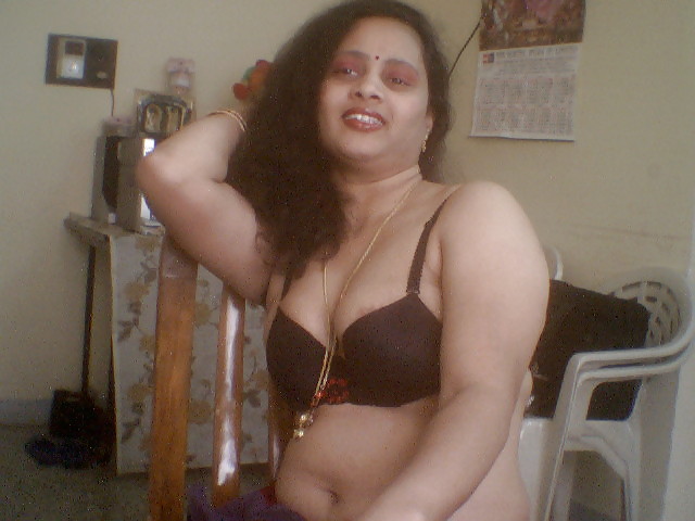 AMATEUR INDIAN DESI III #7831486