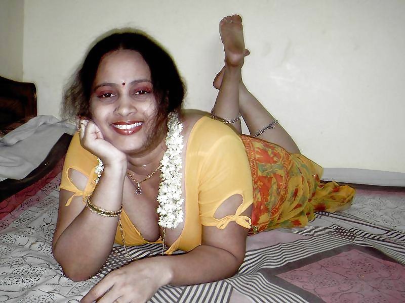 AMATEUR INDIAN DESI III #7831657