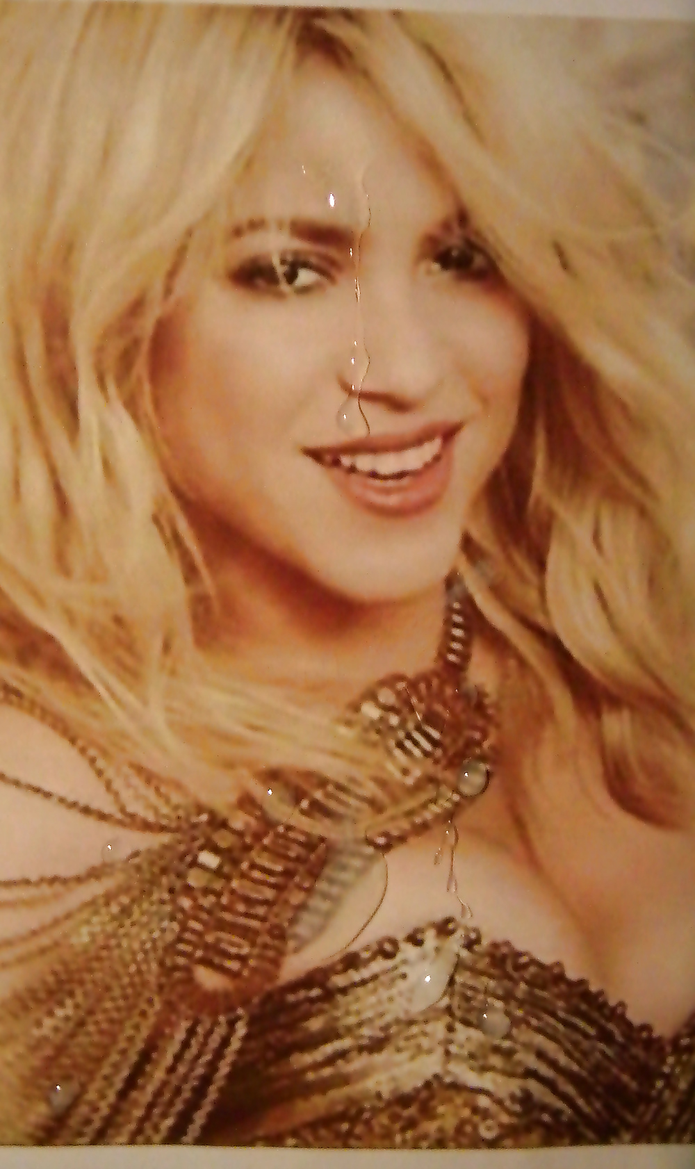 Shakira Cumshot-collection #12509947