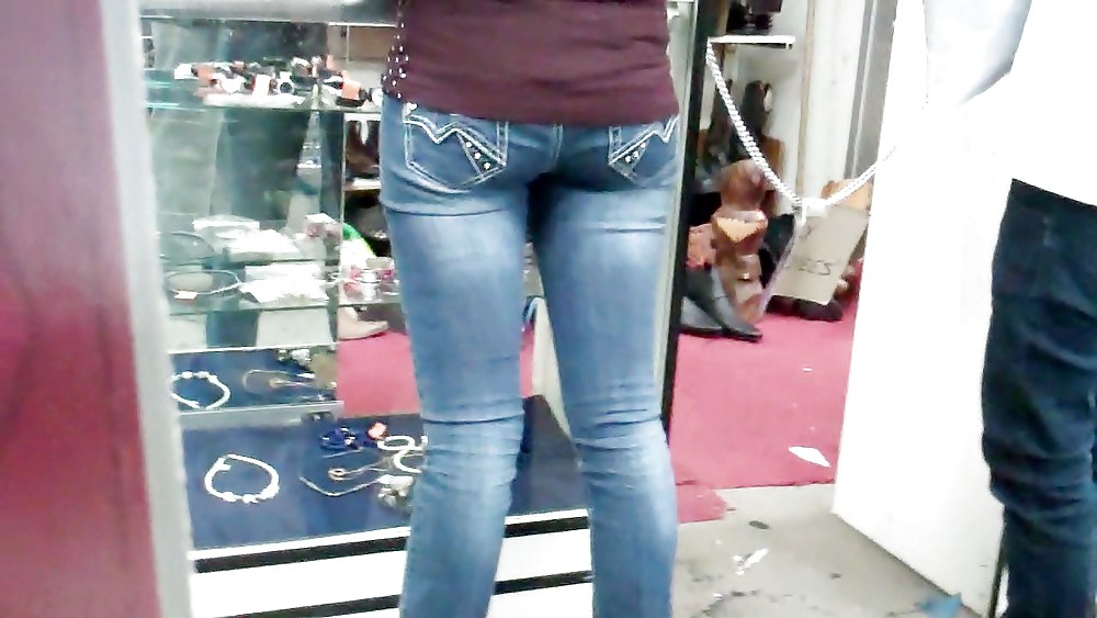 Ass & Fesses En Jeans Regardant Bien Délicieux #6144355