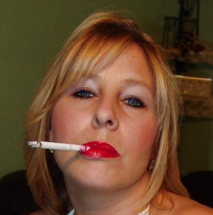 Dangling BBW smoking fetish #6909627