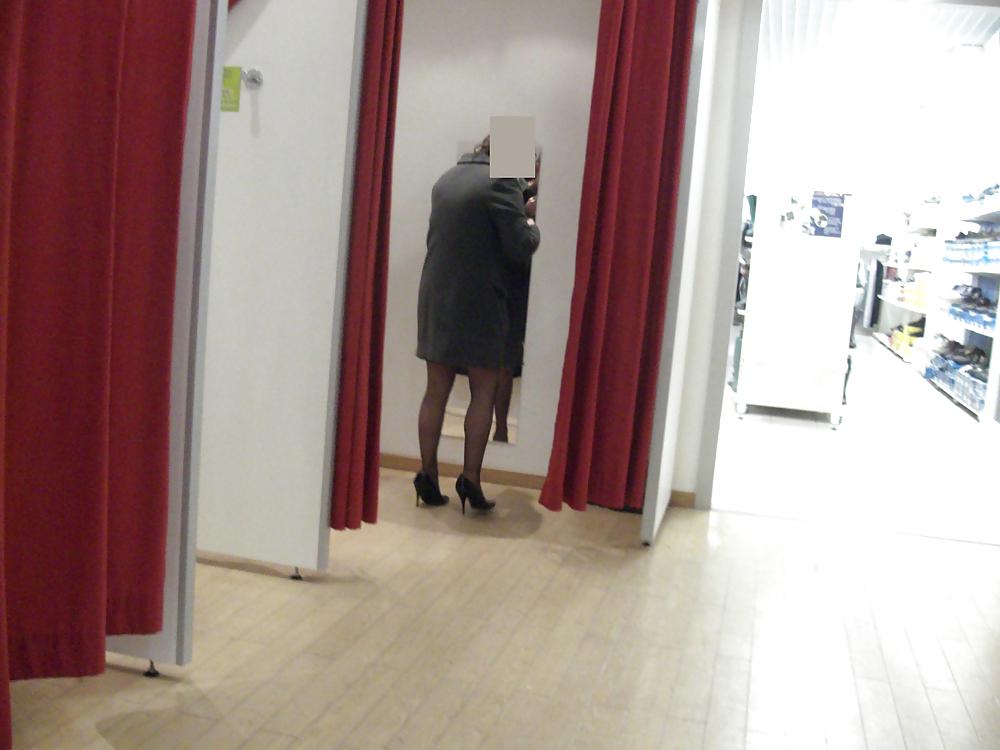 Fitting room #21474381