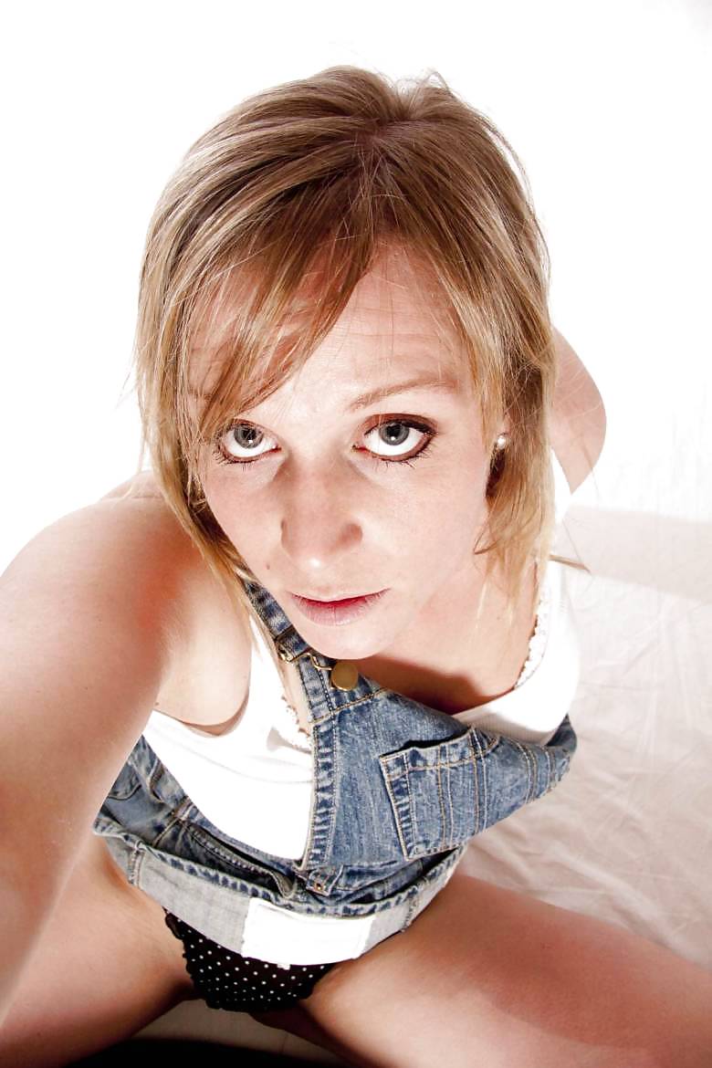 RANDOM SLUTS II #1001428