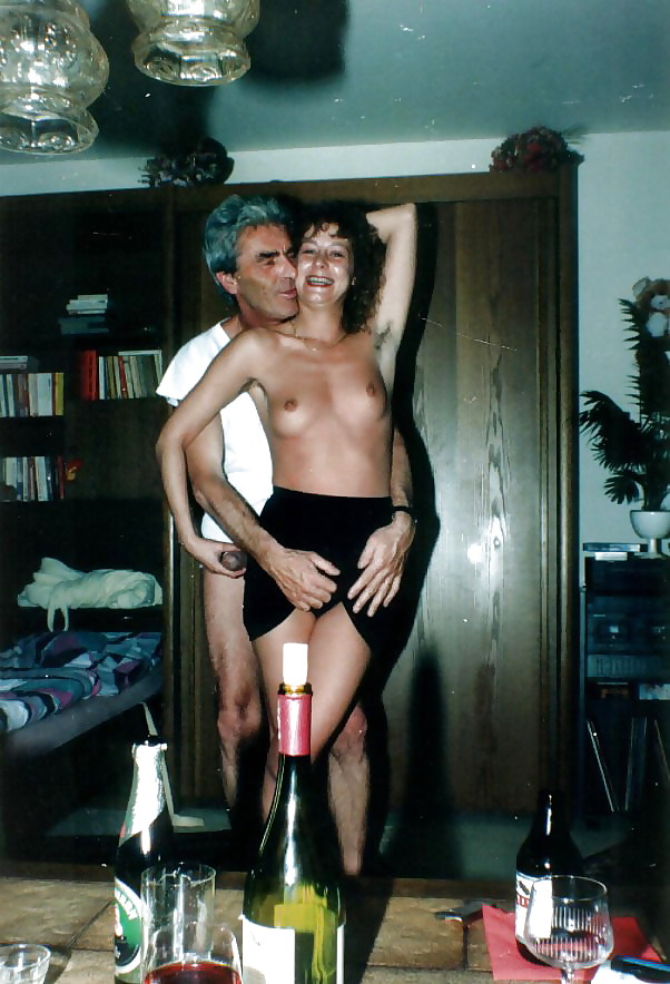 Housewives showing for us #9057533