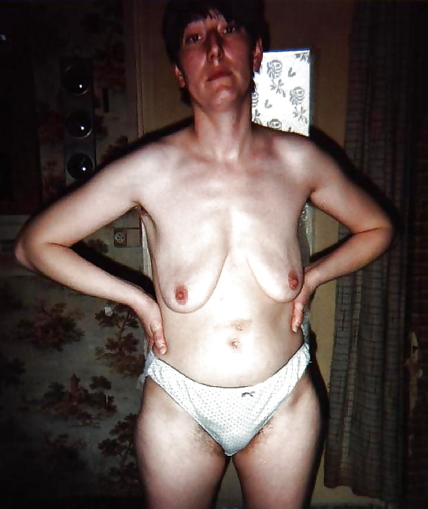 Housewives showing for us #9057827