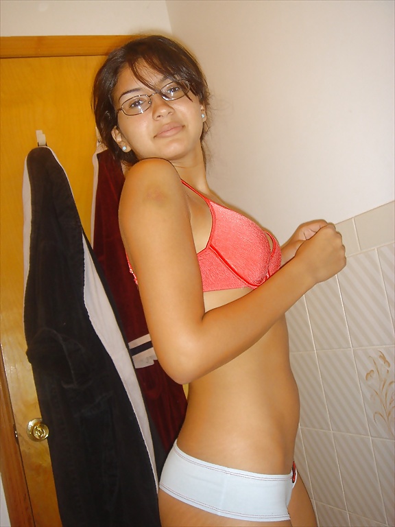 Indian teen nude 141 #3387569