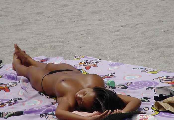 BEACH GIRLS 2 (LORDLONE)  #9850596