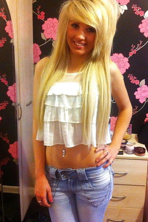 Hot Blonde Teen Nicole Teil 2 #18637798