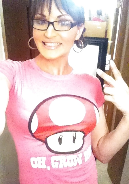 Un cutie caliente....
 #12683258