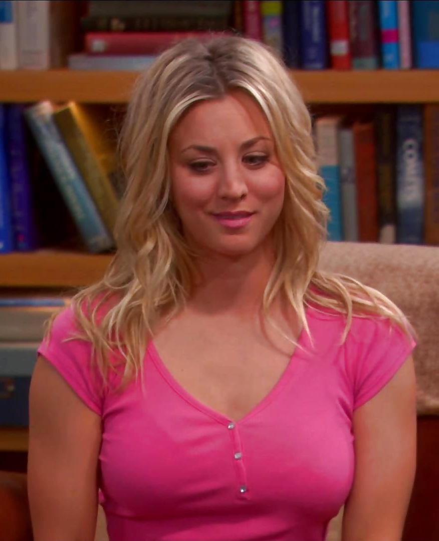 Kaley Cuoco #18967092