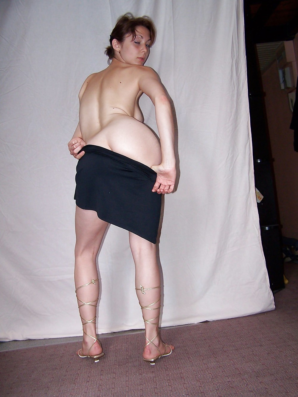 AMAZING GIRL #8897736