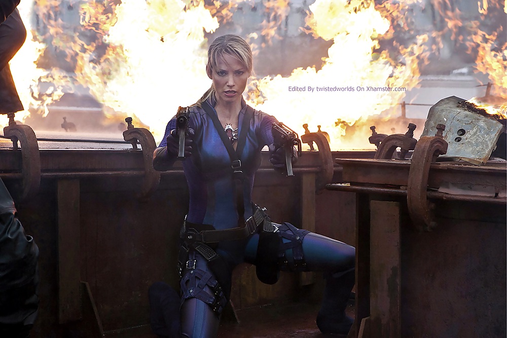 Sienna Guillory By twistedworlds #17884037