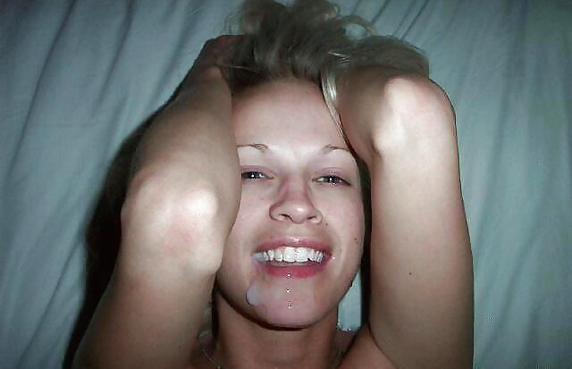 Nuttig Blonde Milf #6307436