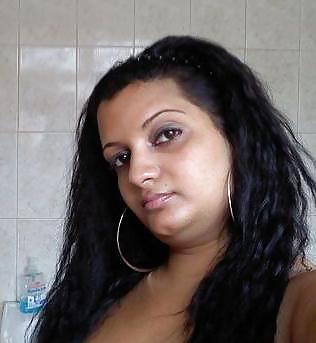 INDIAN, PAKI, SIKH, DESI GIRL IN HOTELS UK #5736012