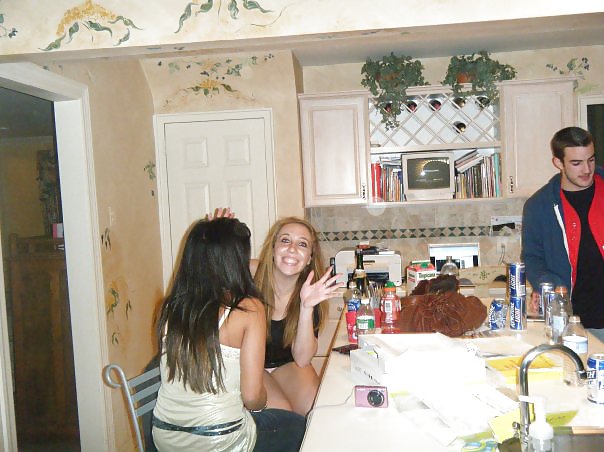 FaceBook Panty Peek 8 #8680806